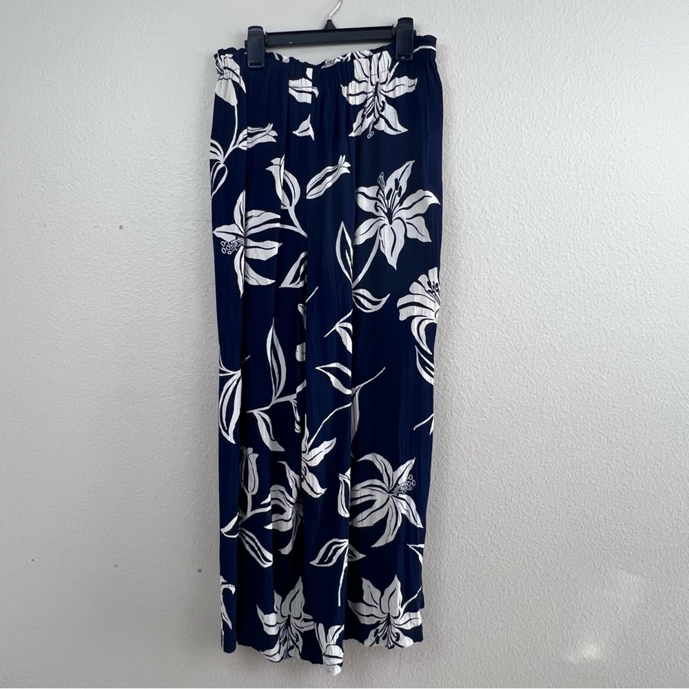 Angie Dark Blue and White Patterned Wide leg Open Front Pants - Picture 5 of 5